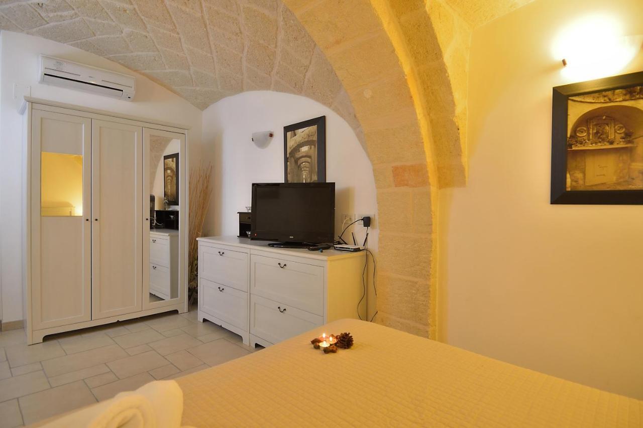 Palazzo Kapece Monopoli Exterior foto