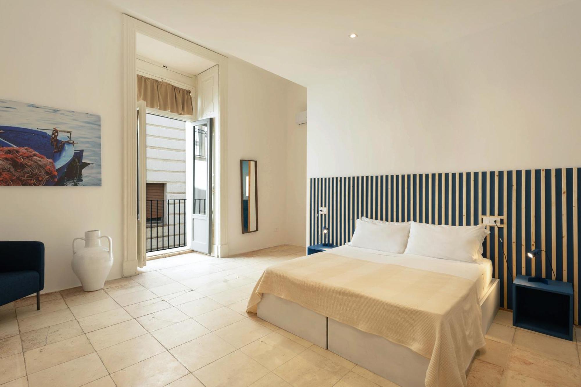 Palazzo Kapece Monopoli Exterior foto