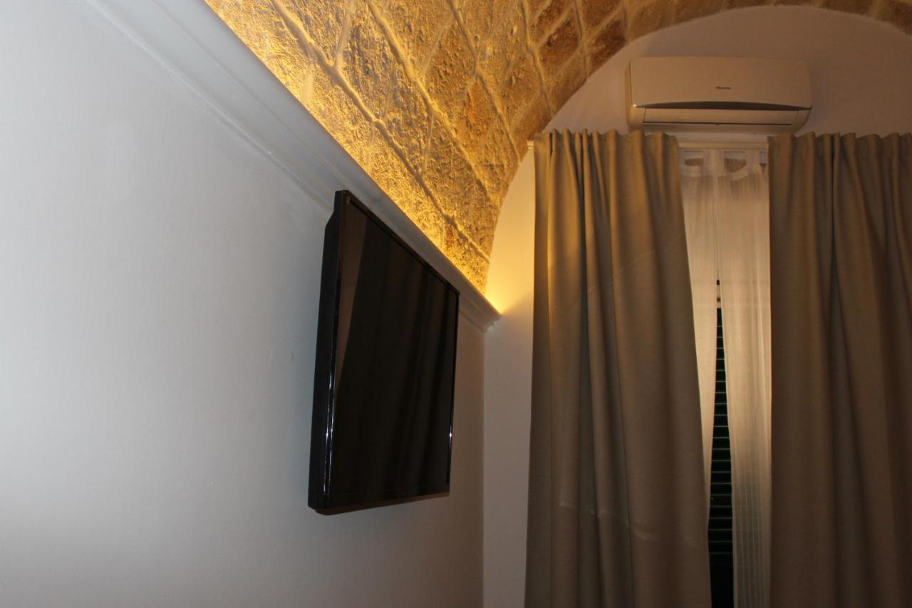Palazzo Kapece Monopoli Exterior foto